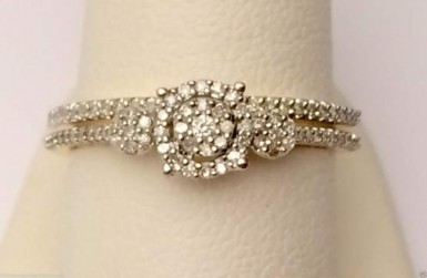 10k Yellow Gold Flower Round Diamonds Halo Style Engagement Ring Bridal Wedding Set by RG&D
