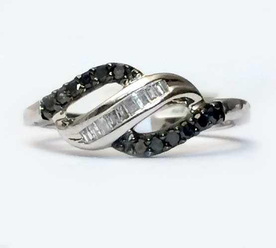 10kt White Gold Black and White Diamond Round and Baguette Diamonds ...
